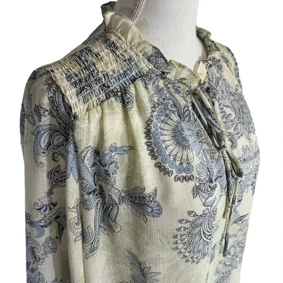By The River Blouse Large Sheer Floral Seersucker Ruffle Keyhole Blue Womens Top - Picture 6 of 9